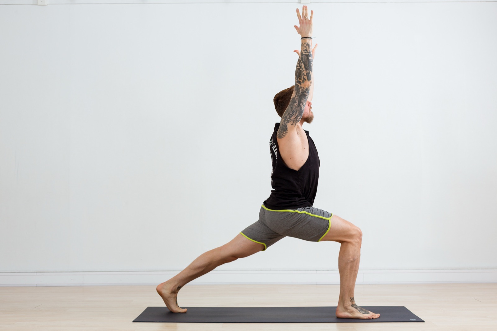 Glem situps, slik trener du magen smartere