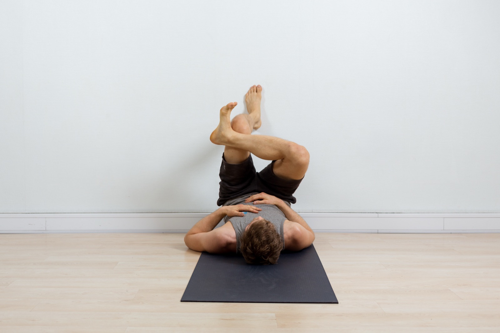 Skuldrene vil ikke åpne seg av å strekke dem — du trenger å bevege dem